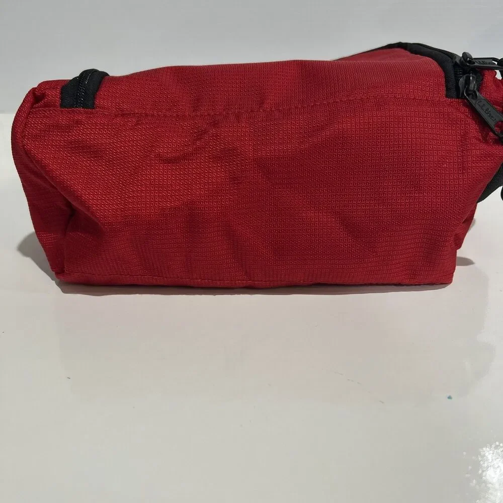 Vintage LL Bean Red Nylon Dopp Kit Travel Toiletry Bag Zippered Pockets